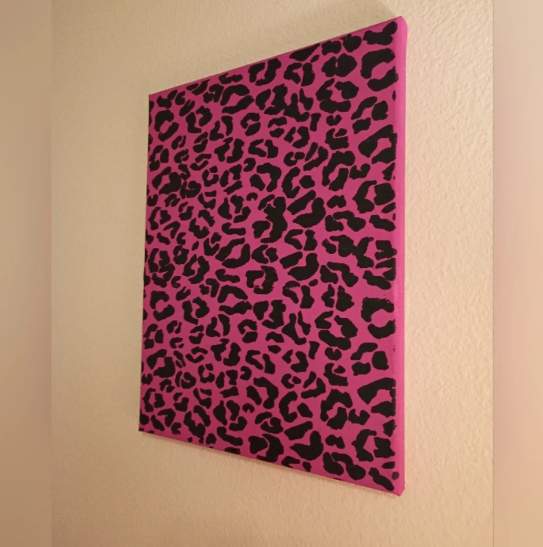 Pink Leopard Print Canvas Wall Art – Bold Animal Print Painting